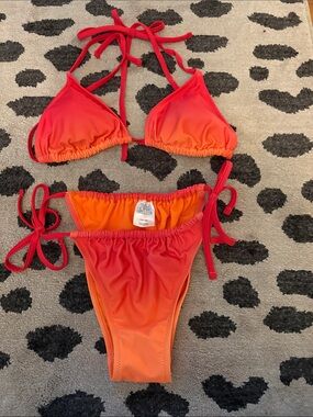 Womens Gradient Red-Orange Tie Bikini Swim Set